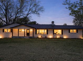 2194 Hampshire Pike, Columbia, TN 38401