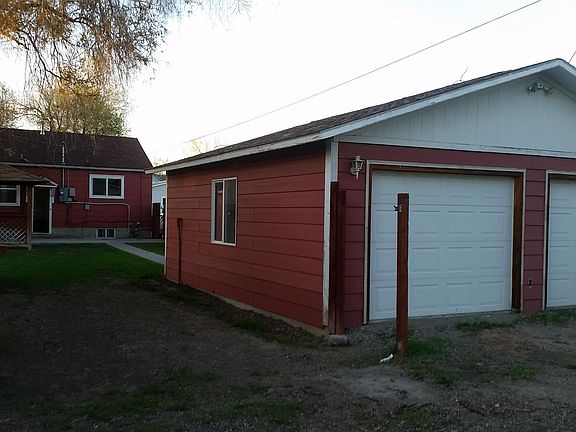 2nd image of 708 Terry Ave