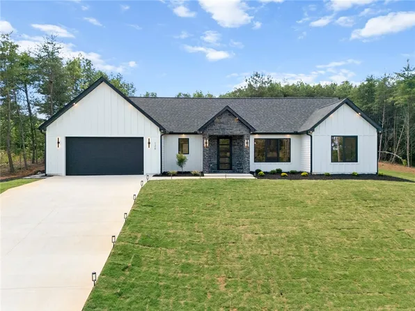 126 Brady Dr, Anderson, SC 29626