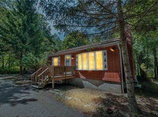 636 Scenic Dr, Albrightsville, PA