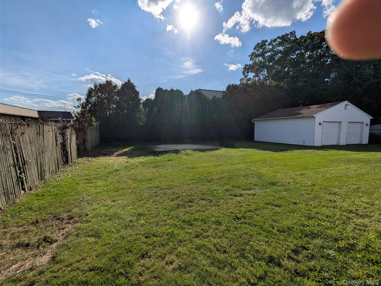 6 bed, 1.0 bath, 1260 sqft, $3,700 — Photo 2