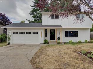 19201 Clairmont Way, Oregon City, OR 97045