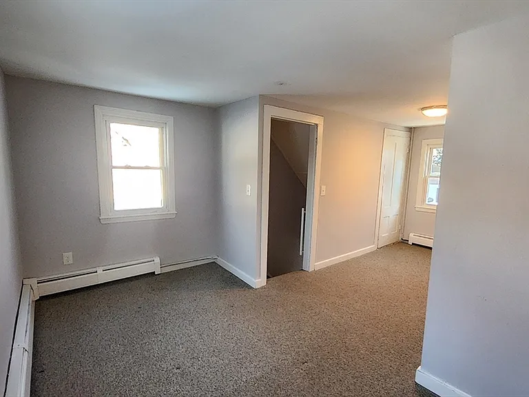 119-121 N Main St #119 — Photo 15