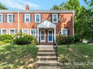 3043 S Abingdon St, Arlington, VA 22206