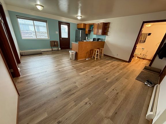 3rd image of 5176 Jackrabbit Ln #E