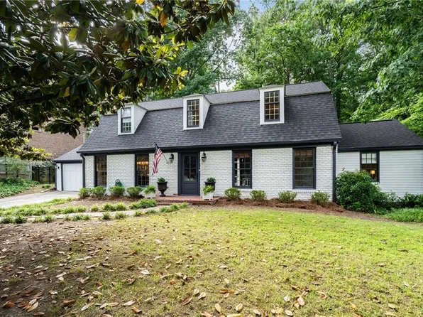 989 Winding Creek Trl, Sandy Springs, GA 30328