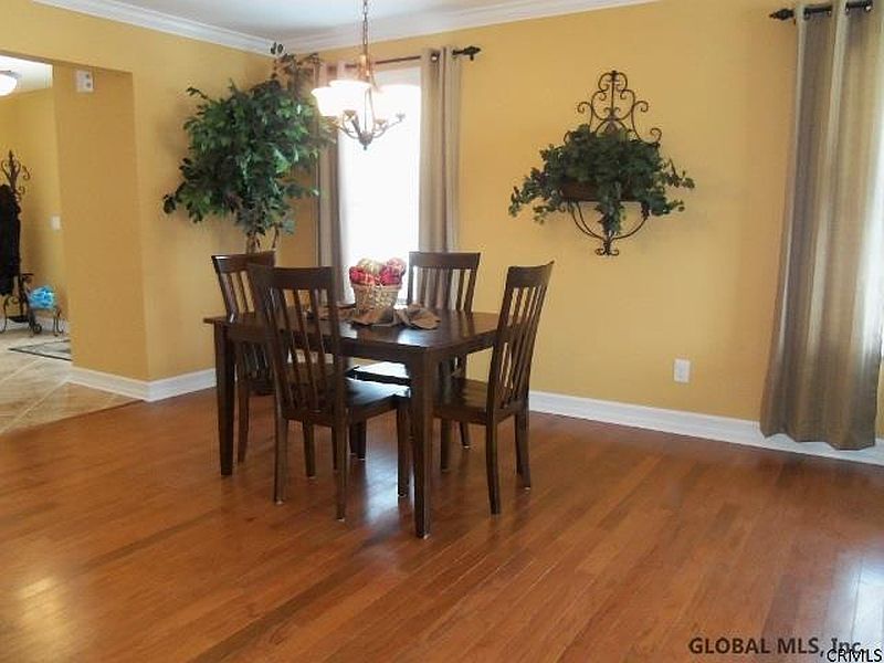 5th image of 804 BRUNSWICK MEADOW Way