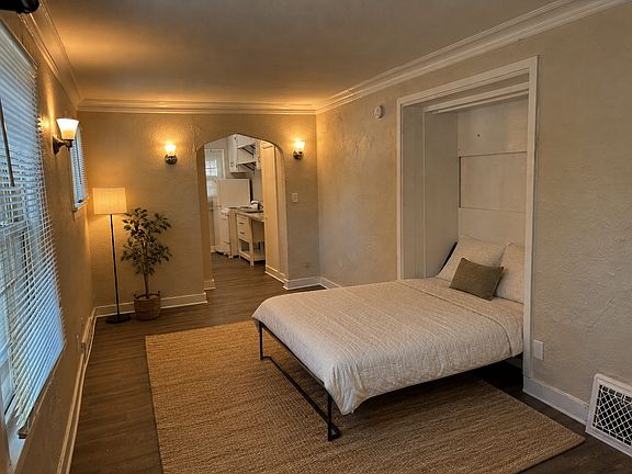2nd image of 1214 14th Ave N #1