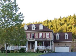 111 Branch Rd, Pounding Mill, VA 24637