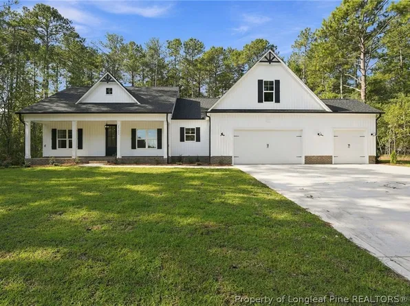 26640 Peach Orchard Rd, Wagram, NC 28396