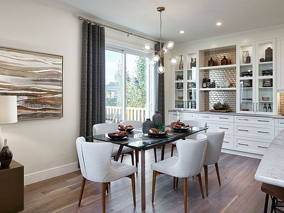 Fullerton Dining Room