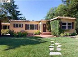 73 Grandview Pl, Walnut Creek, CA 94595