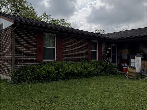 2nd image of 6046 Aaron Ln