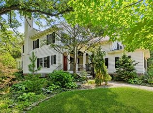 5220 Waterbury Rd, Des Moines, IA 50312