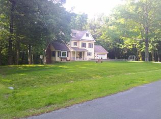 2540 Fawn Ln, Prince Frederick, MD 20678