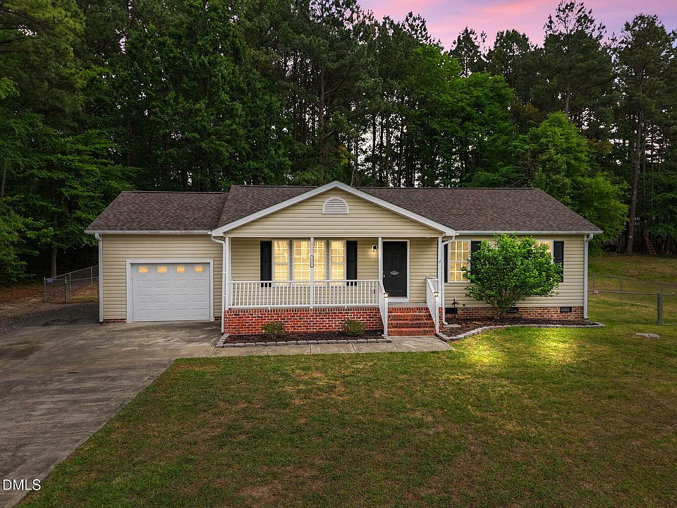 1st image of 1727 Cobblestone Dr