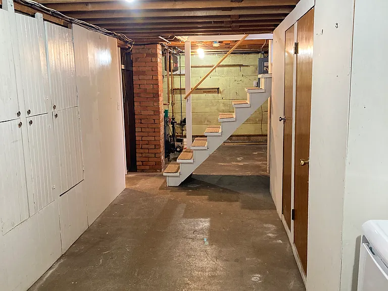 122 Dawson St — Photo 23