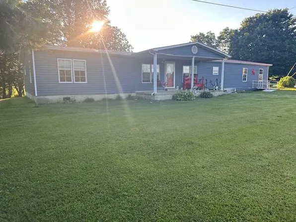 1026 Scotts Chapel Rd, Liberty, KY 42539