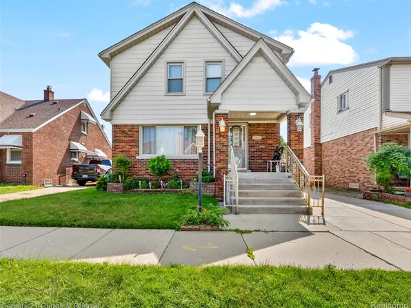6132 Kenilworth St, Dearborn, MI 48126