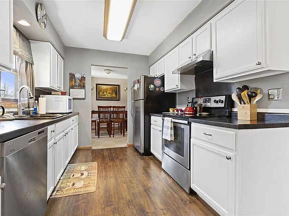 5th image of 4861 Pepper Dr