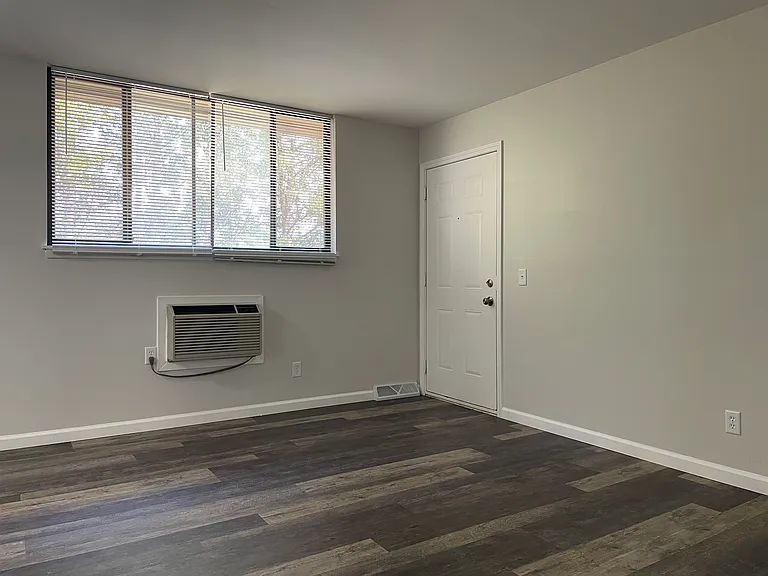 5718 Balsam Rd #4 — Photo 3