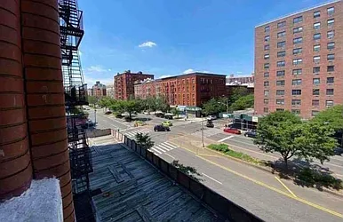 Rented by EastMount Realty LLC