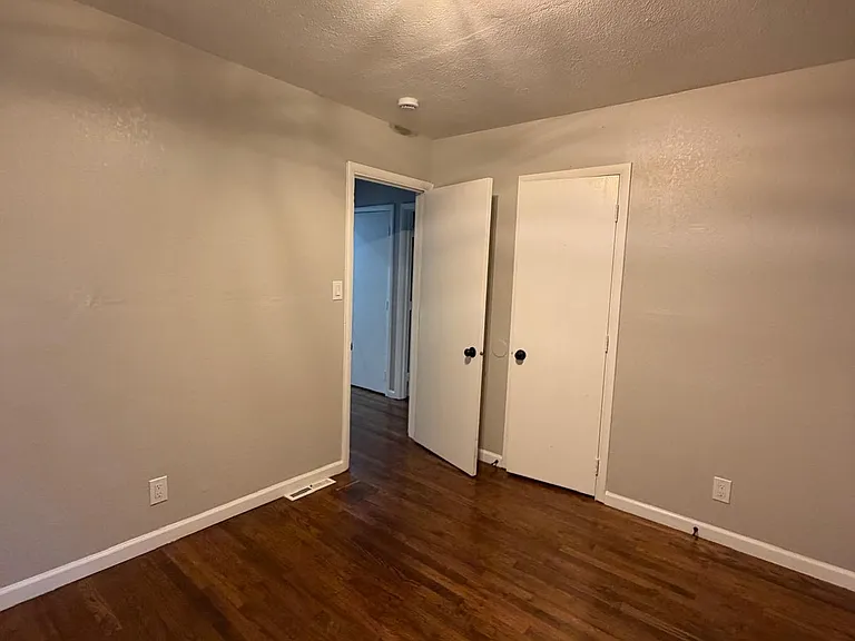 6524 Rainbow Ln — Photo 20