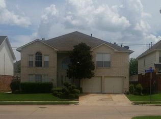1052 Bonanza Dr, Arlington, TX 76001