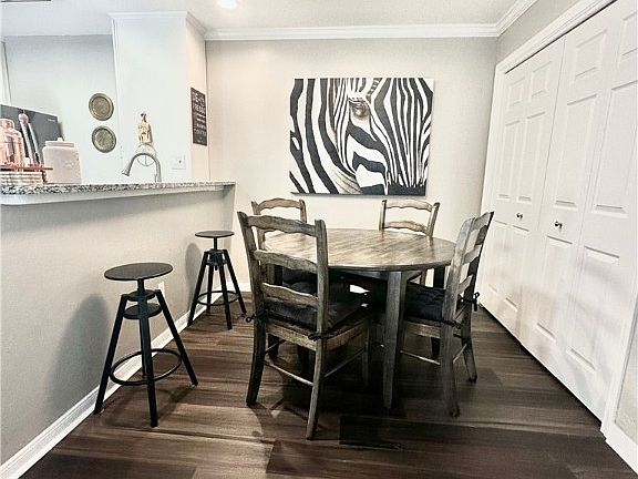 5th image of 1901 Holleman Dr W APT 307