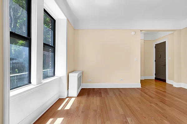 Rented by Cooper & Cooper Real Estate | media 13