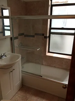 Rented by Skyline Realty LLC II | media 8