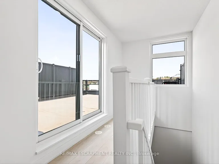 1121 Cooke Blvd #32 — Photo 39