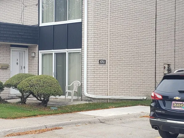 8703 Kennedy Cir Unit 1, Warren, MI 48093
