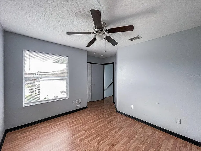 402 Orchid Dr #MAIN — Photo 6