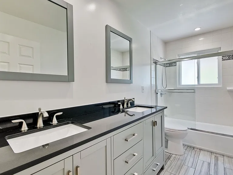 1084 Bluebird Ave — Photo 27