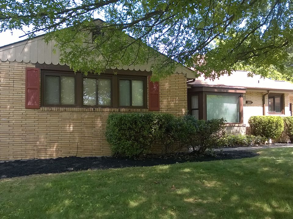 780 Rolling Green Drive