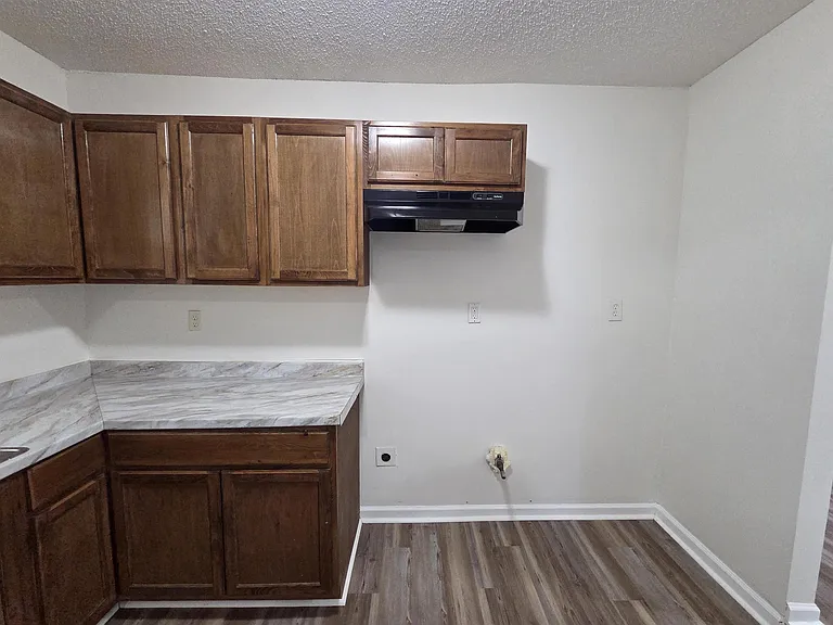 1495 Alta Vista Ave — Photo 16