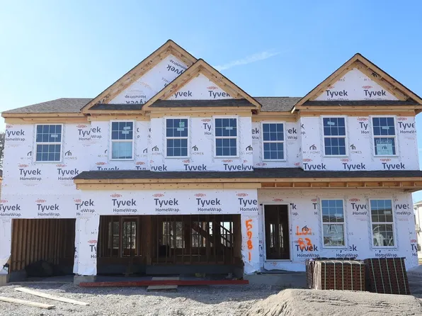 5981 Hawks Ln, Milford, OH 45150