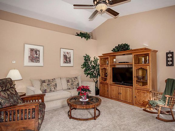 4th image of 13314 W Crocus Dr