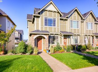 7385 NW Eleanor Ave, Portland, OR 97229