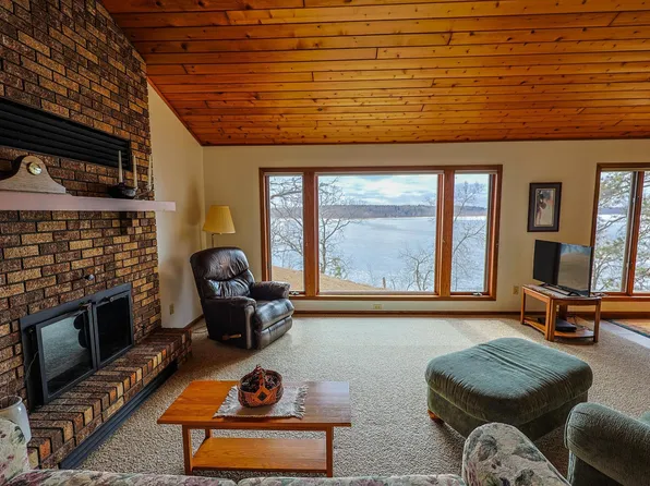 24281 Hazel Wood Dr, Park Rapids, MN 56470