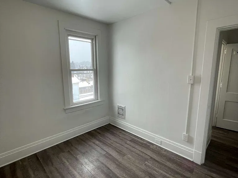 136 S Spring Ave #136 — Photo 14