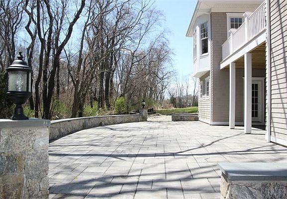 2nd image of 95 Chittenden Ln #17
