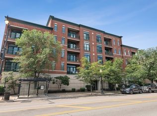 1111 W Madison St APT 5C, Chicago, IL 60607