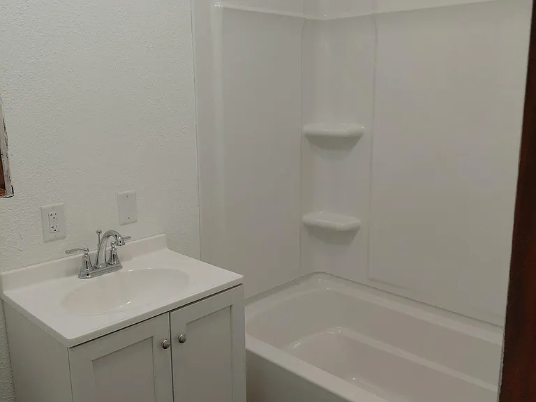 1719 Georgia St #1719 — Photo 10