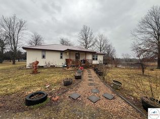 326 NE 501st Rd, Calhoun, MO 65323