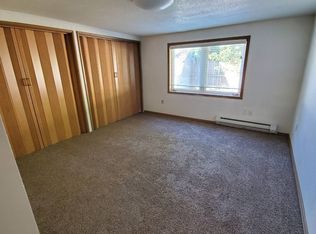 2916 River Rd E, Tacoma, WA 98404