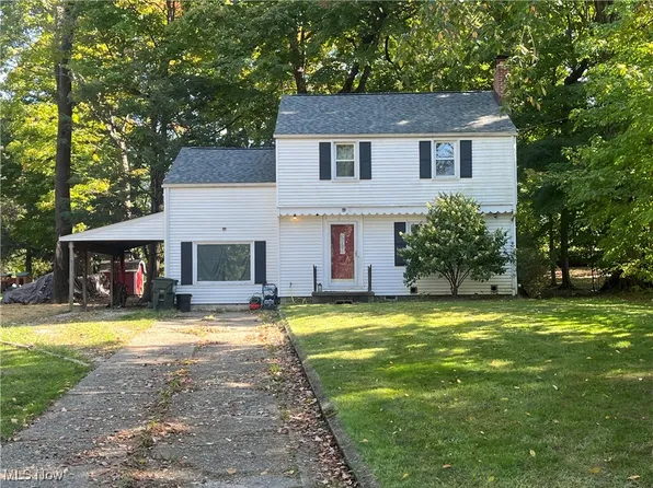 4910 Parkhaven Ave NE, Canton, OH 44705