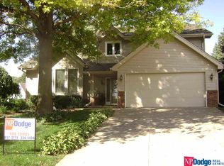 12335 Parker Cir, Omaha, NE 68154
