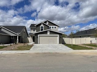 1579 Witt St, Mountain Home, ID 83647